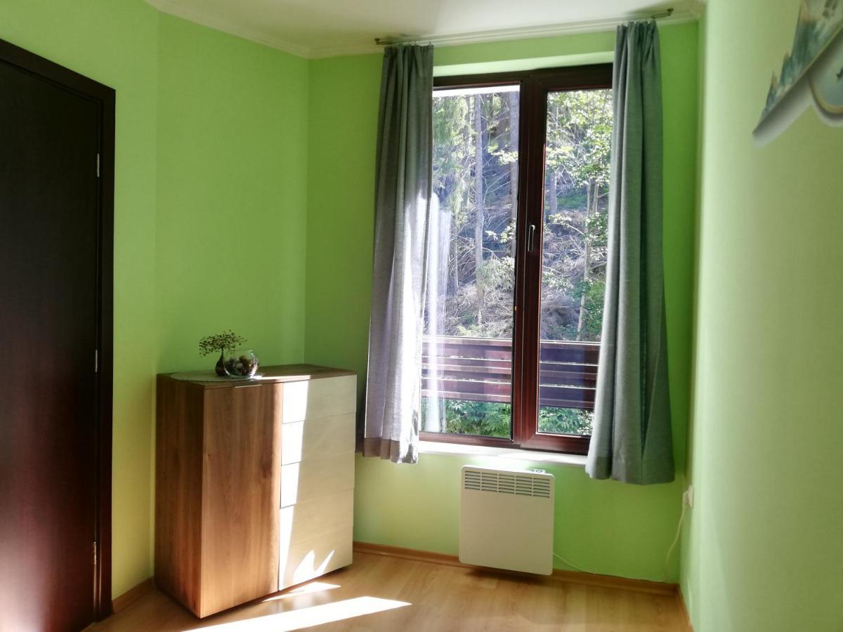 Dobi'S Apartment Elit47 At Elit Пампорово Екстериор снимка